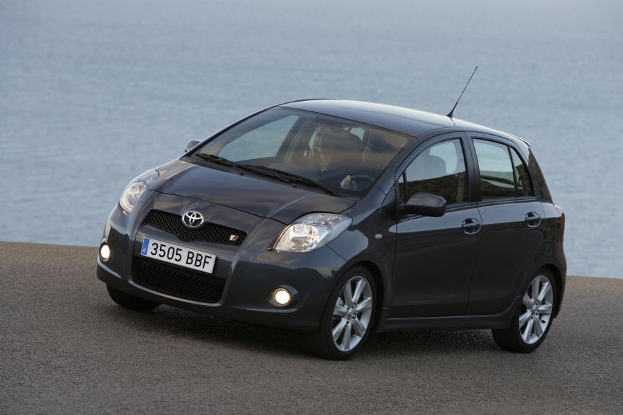  Toyota Yaris TS 2007 года  (фото 26 из 89)